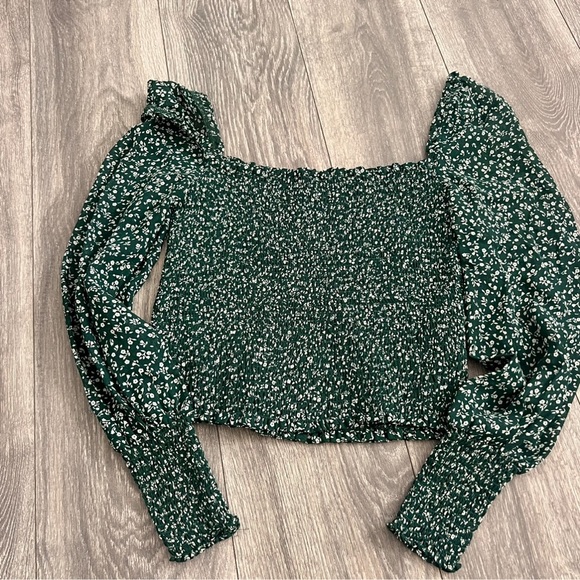 Reformation green blouse - Picture 4 of 6